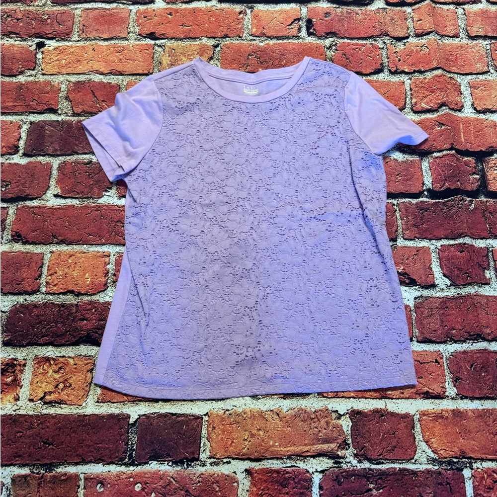 Preowned Basic Editions Lace Short Sleeve Top size L Bust 20” Item #PHK6786
